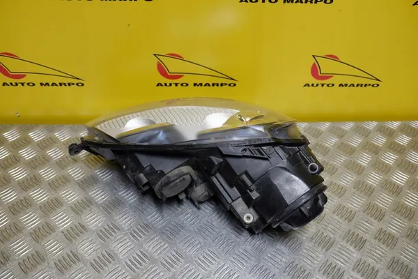 VW GOLF V 2005 Xenon Ajovalot Oikea USA 1K6941040B-PRAWA image 7