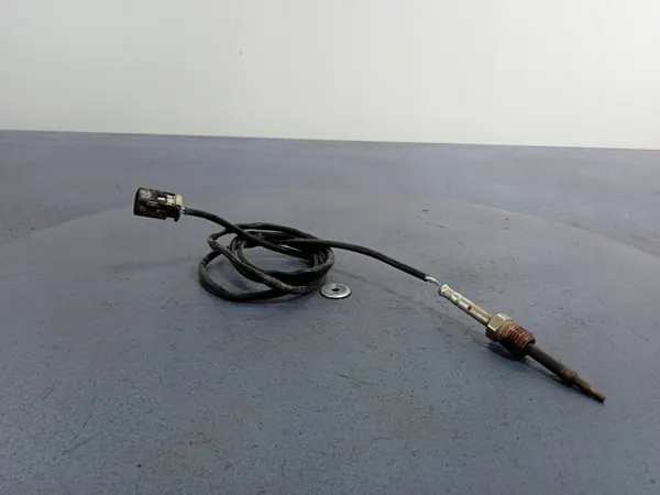 BMW 8478162 Avgas Temperatursensor G11/G12 image 2