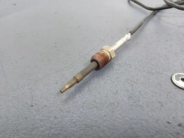 BMW 8478162 Avgas Temperatursensor G11/G12 image 5