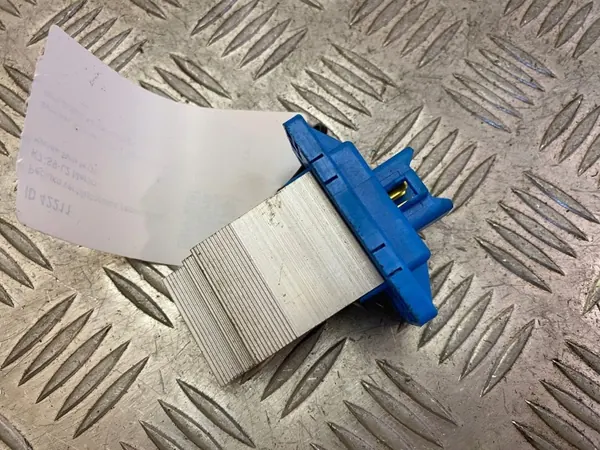 UTO42211 OEM Puhallinvastus Hyundai Santa Fe 2019 image 3