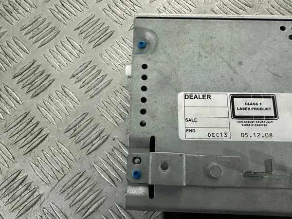 Radio FORD FIESTA MK7 OEM 8A6T-18C815-BL Usado image 3