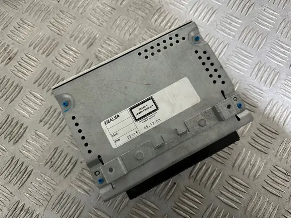 Radio FORD FIESTA MK7 OEM 8A6T-18C815-BL Usado image 5