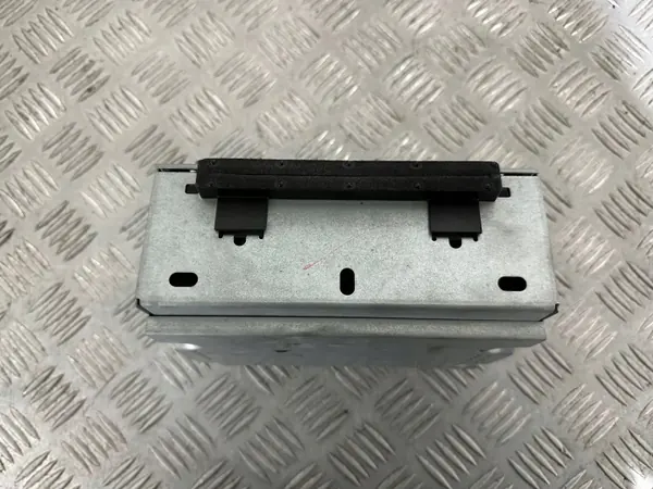 Radio FORD FIESTA MK7 OEM 8A6T-18C815-BL Usado image 6