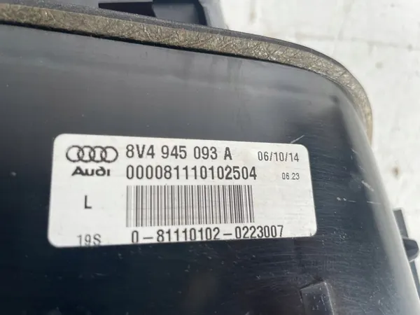 Luz Trasera Izquierda Audi A3 Sportback 8V4945093A image 3