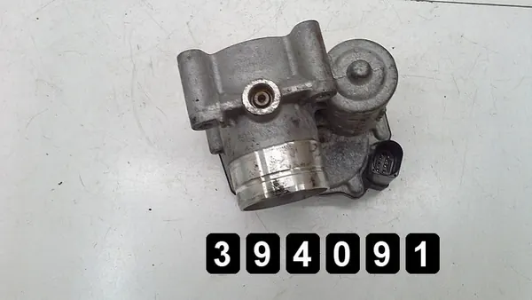 Corps de papillon Skoda Fabia 2010 03d133062e image 3