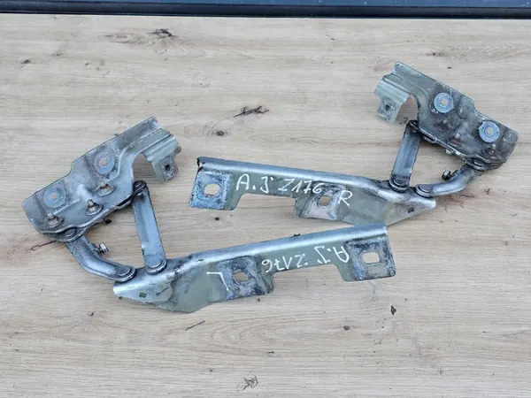 Paire de charnières capot OEM 20879202/03 Opel Astra J image 2