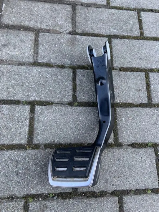 Pédale de frein OEM 5Q1723143 pour Audi A3 Sportback 2016 image 2