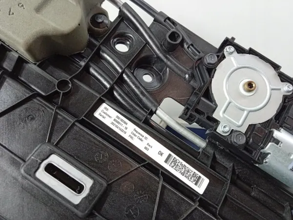 Techo Panorámico de Cristal BMW OEM 8068911 iX3 G08 G01 image 8