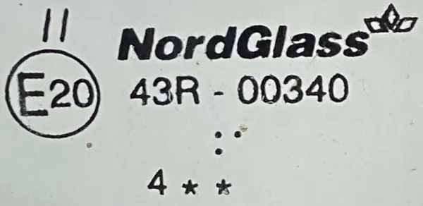 Skoda Fabia I 04 R Voorruit OEM Gebruikt image 3
