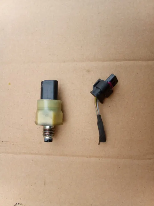Öldrucksensor OEM 32242805 für Volvo Hybrid image 2