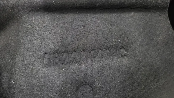 OEM främre vänster stänkskärm för Chrysler Pacifica II 2016- image 3