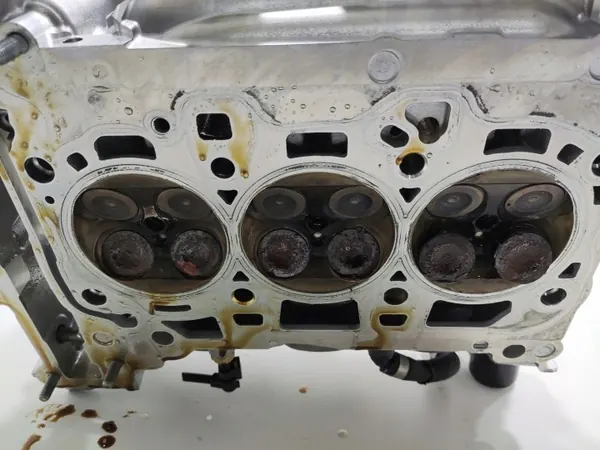 Cabeça de Árvore de Cames BMW OEM 7829177 2 Active Tourer image 6