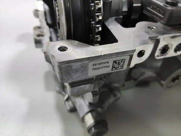 Cabeça de Árvore de Cames BMW OEM 7829177 2 Active Tourer image 9