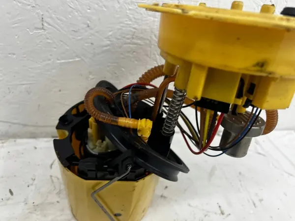 Bomba de combustível Audi A6 C7 A7 4G 3.0 TDI 4G0919050D image 4