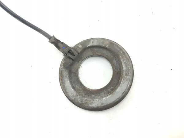 ABS-kiinnike Vasen Taka OEM 479006271R Renaultille image 7