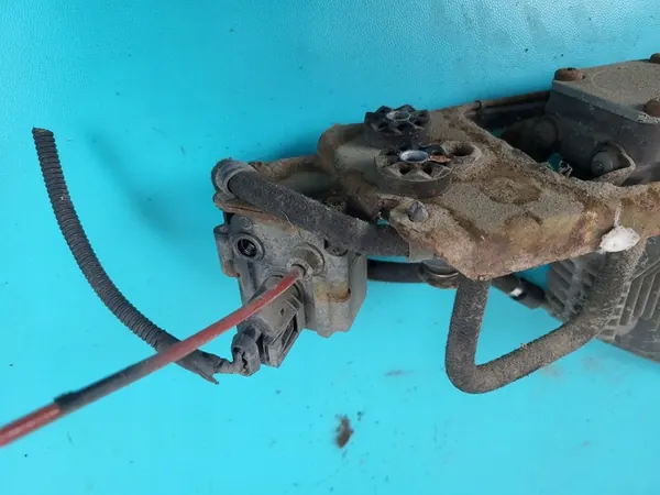 Compressore sospensione BMW E61 E60 6785505 image 6