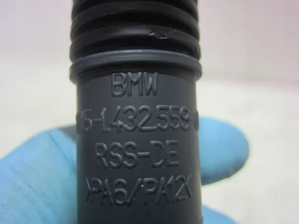 BMW Z3 E36 M54B30 Ventilationsslangset OEM 11617501566 image 10