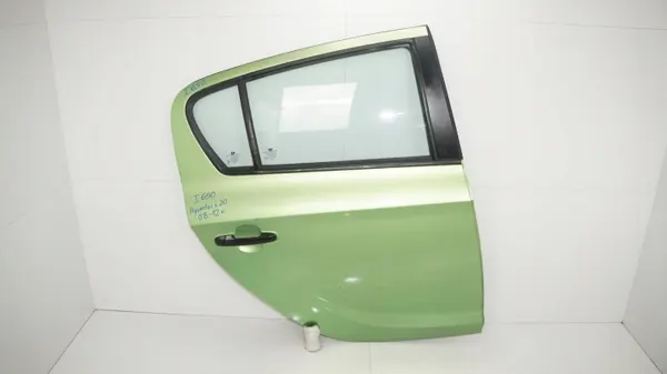 Puerta trasera derecha OEM 360197051 para Hyundai i20 08-12 image 2