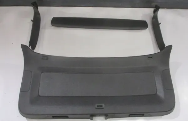 Gebruikte kofferbakmat OEM 5N0867601A voor Volkswagen Tiguan image 2