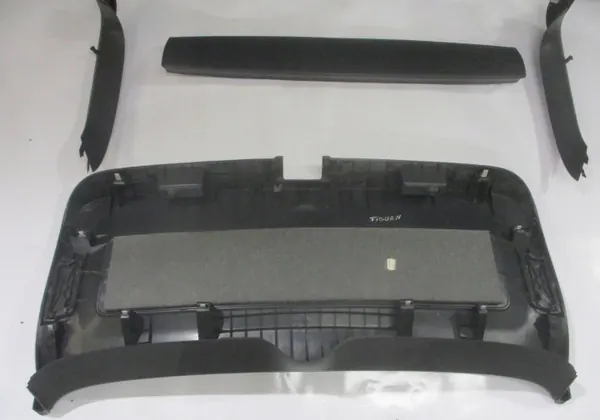Gebruikte kofferbakmat OEM 5N0867601A voor Volkswagen Tiguan image 6