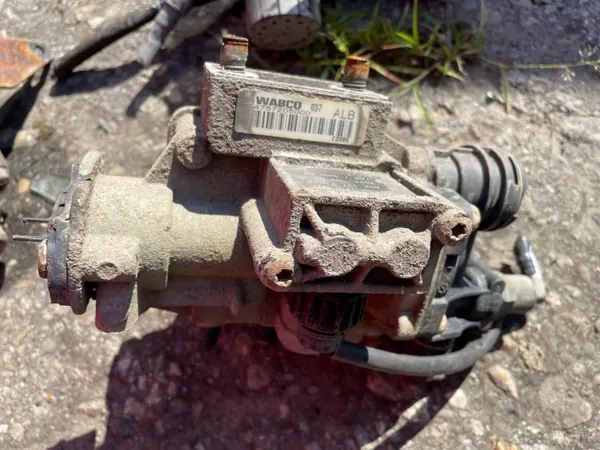 Wabco Jarrukorjausventtiili OEM 4757205000 image 2