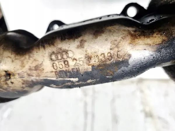 OEM 059253033C Coletor Escape Audi A4 2.5L image 4