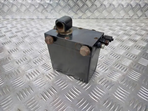 Pompe de basculement cabine DAF XF 105 OEM 1450903 - Occasion image 2