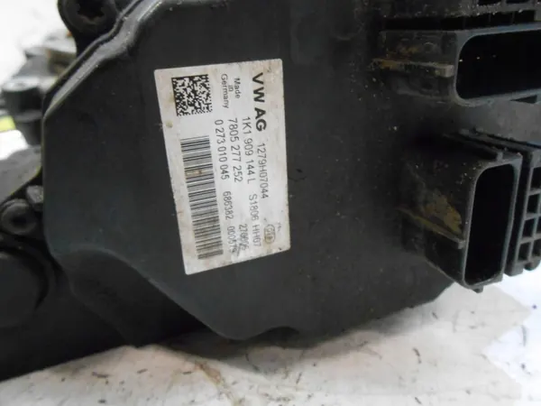 SEAT Leon II sähköinen ohjausmoottori OEM 1K1909144L image 10