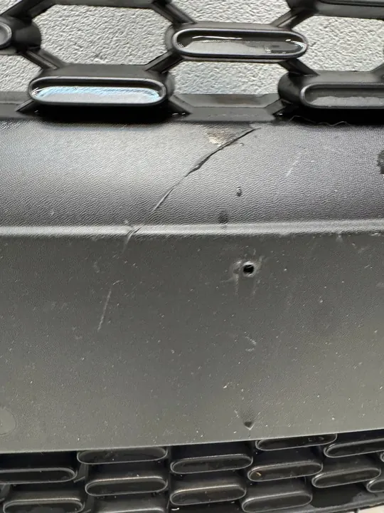 Rejilla de Parachoques Delantero 86569-B9500 Hyundai i10 II Lift image 2