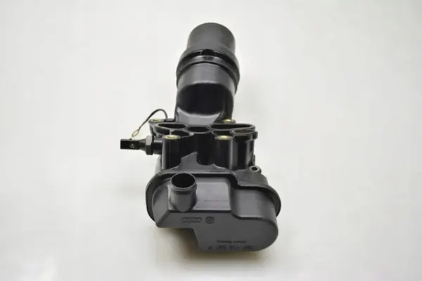 Base de Filtro de Aceite OEM 06F115397F para Audi A6 C6 2.0 TFSI image 2