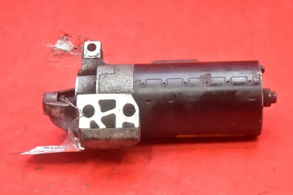 Motor de arranque BMW E90 E91 2.0 D 177 CV 2008-2013 OEM 7823700 image 8