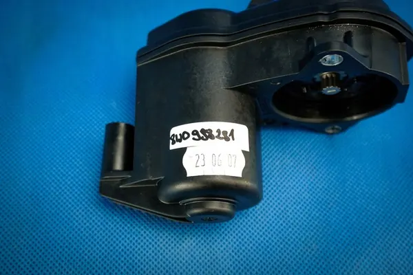 Handbromsmotor Audi A4 A6 A7 4K 8W0998281 image 4