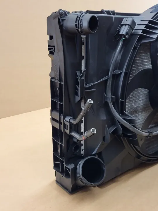 BMW E82 E84 E87 E88 E90 E91 E92 Kylare image 2