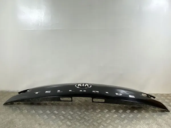 Kia Telluride dashboard lichtstrip OEM 87311S9000 image 8
