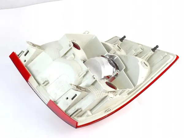 Luz Trasera de Guardabarros Skoda Rapid Derecha Trasera Spaceback Kombi image 3
