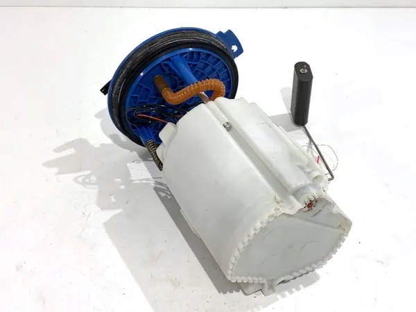 Brandstofpomp SEAT Toledo IV 1.2 90PK 2012-2019 6RA919051C image 2