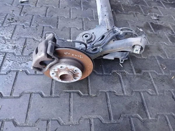 Viga suspensión trasera Nissan Juke II OEM JUKEF16BELZAWTYL image 8