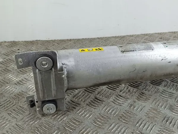 Tanque de ar Maserati Levante 2016 OEM 6700375220 image 3