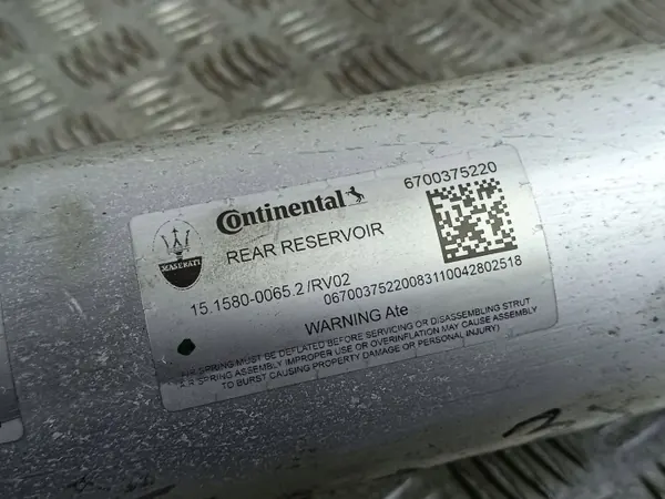 Tanque de ar Maserati Levante 2016 OEM 6700375220 image 4
