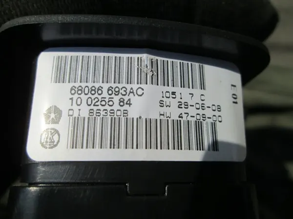 DODGE DURANGO III 11- Fensterheber Schalter Vorne image 5