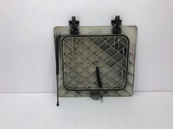 Puerta de Compartimento Derecha MAN TGA/TGX/TGS/TGL OEM 81669120171 image 3