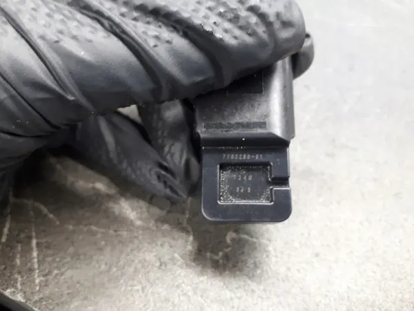 Pressure Sensor BMW X5 E53 E60 E90 E91 F10 OEM 7792260 image 2