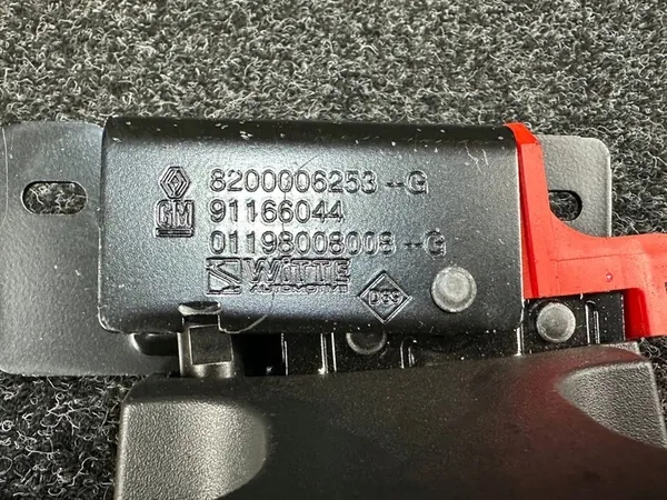 RENAULT TRAFIC II Bakre Höger Skjutdörrslås 8200006253 image 4