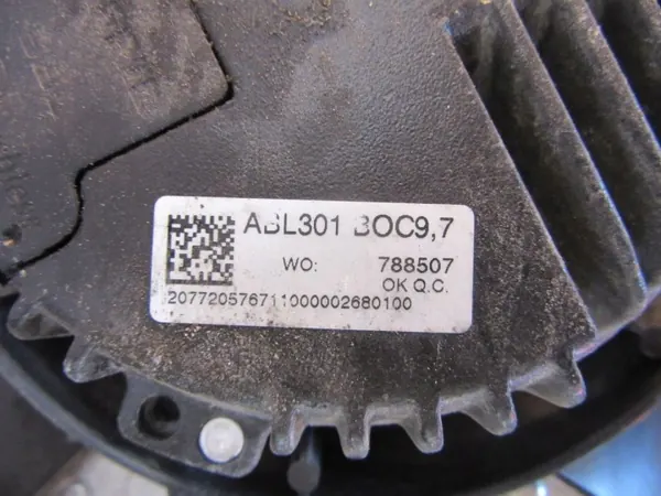 Ventilateur Climatisation OEM 4x4OE003199 Chevrolet Volt image 3