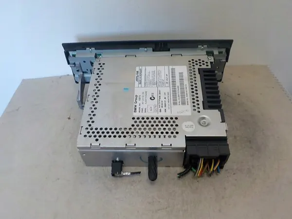 Radio BMW OEM 9150109 Professional CD - Usado image 3