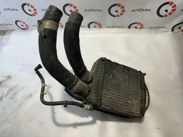 Intercooler droit OEM 670039135 pour Maserati Levante image 2