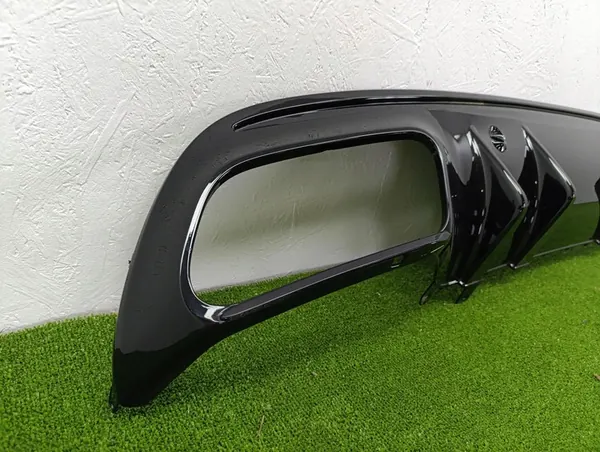 MERCEDES C-KLASA A205 W205 AMG Rear Bumper Diffuser OEM image 2
