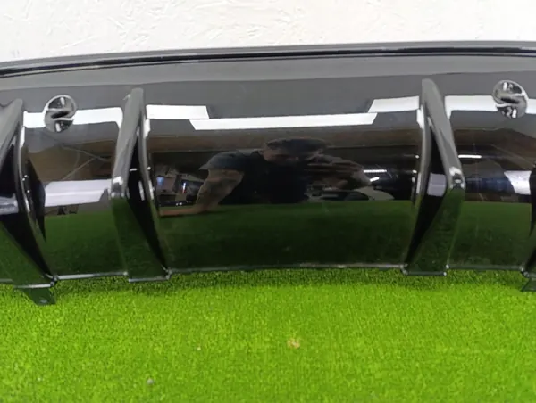 MERCEDES C-KLASA A205 W205 AMG Rear Bumper Diffuser OEM image 7