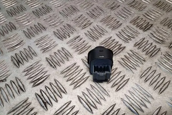 Spiegelverstellschalter SKODA SUPERB II 3T0959565A image 2