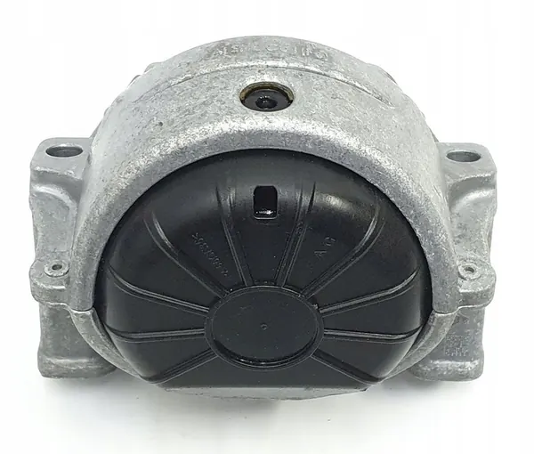 Moottorin tuki Audi A4 A5 A6 2.0 TDI image 4